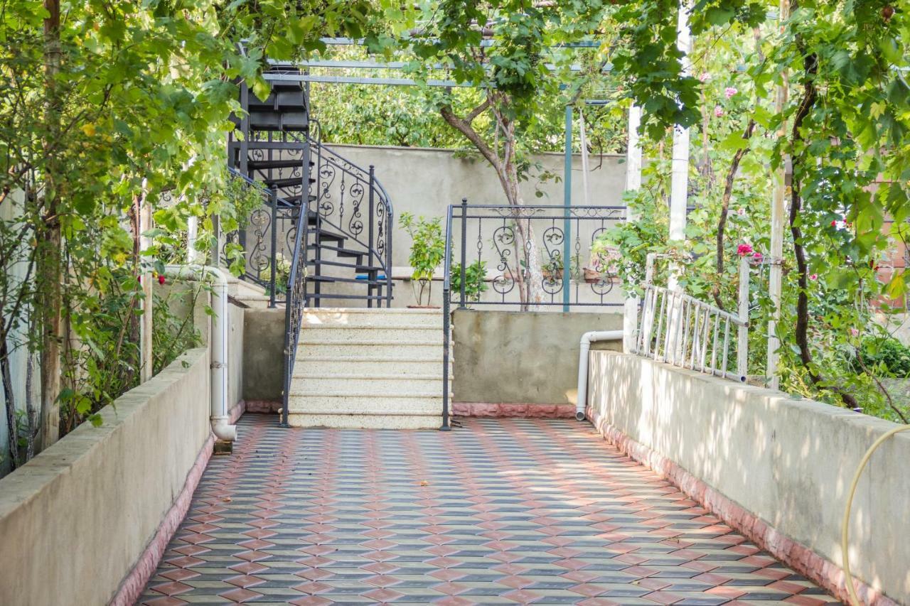טביליסי Apartament Sofia מראה חיצוני תמונה